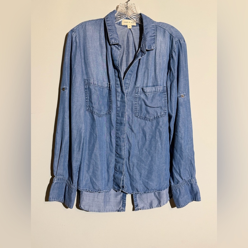 Anthropologie Cloth & Stone Denim Blue Shirt Size Small